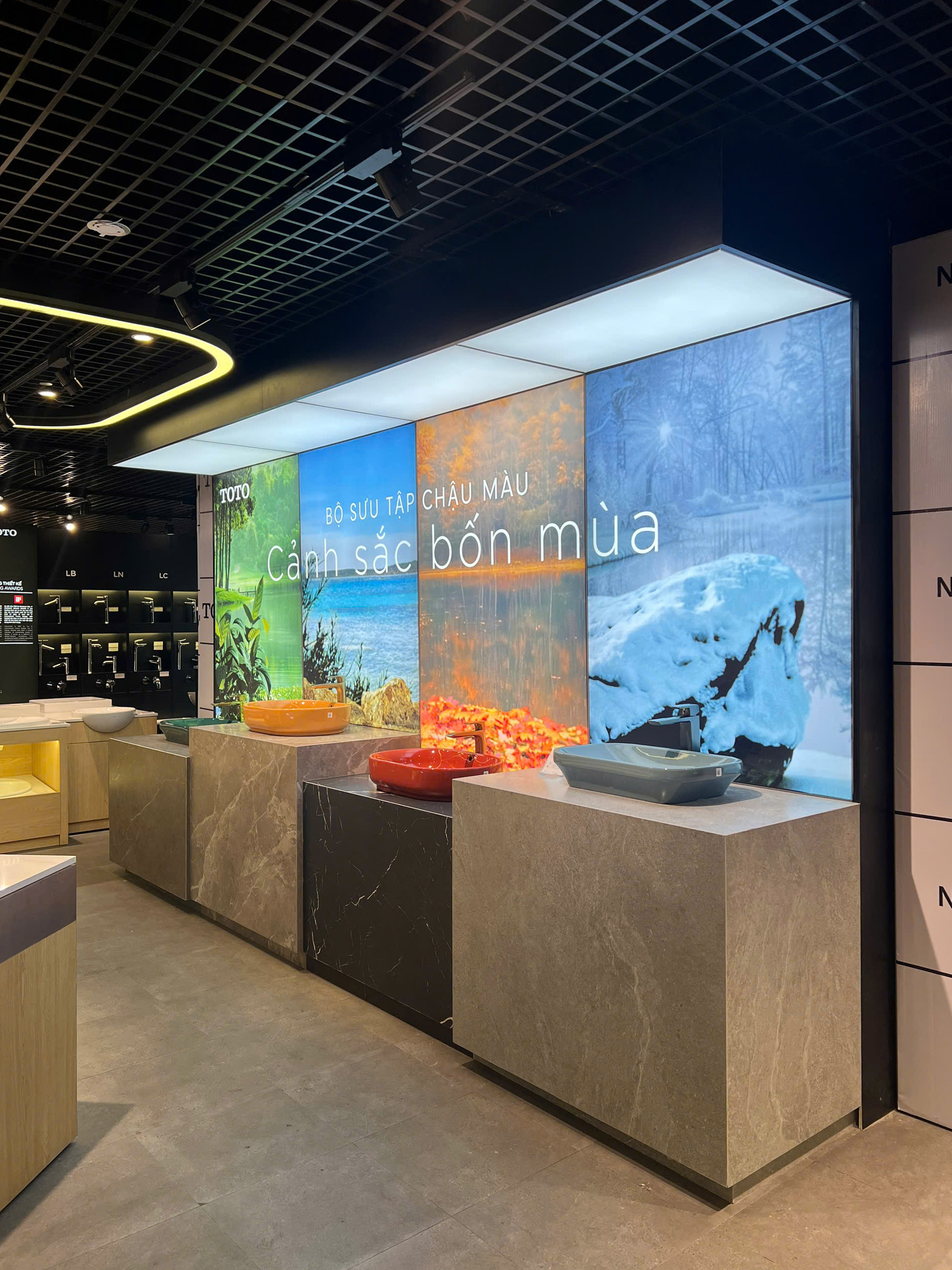 Không gian trưng bày Showroom Hà Nội 1